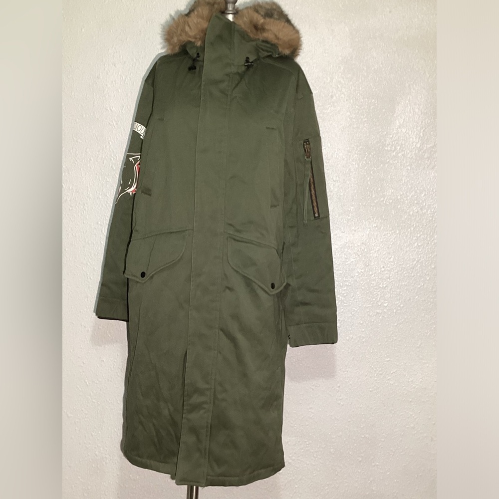 Trendiano “GRACIOUS POWER” womens army parka hoodie jacket size medium